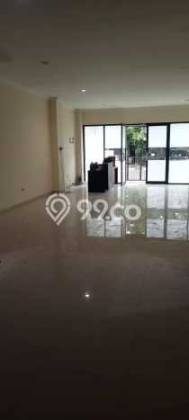Ruko Dijual di Kebayoran Lama LT 132m2, LB 360m2 untuk Investasi Ruko Dijual di Kebayoran Lama LT 132m2, LB 360m2 untuk Investasi