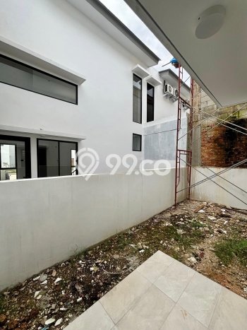 SIAP HUNI! Rumah Strategis di Batam Centre, Luas 72m2m² LB 60m2m² SIAP HUNI! Rumah Strategis di Batam Centre, Luas 72m2m² LB 60m2m²