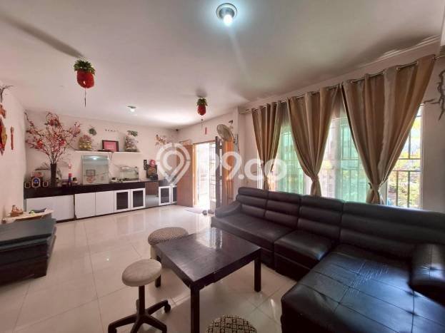 Rumah Asri area Nagoya, Batam, Luas 126m2m² LB 196m2m² Rumah Asri area Nagoya, Batam, Luas 126m2m² LB 196m2m²