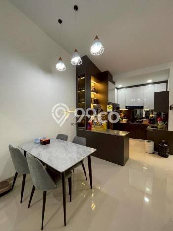 Rumah Lokasi Strategis kawasan Batam Centre, Batam, Luas 114m2m² Bangunan 90m2m² Rumah Lokasi Strategis kawasan Batam Centre, Batam, Luas 114m2m² Bangunan 90m2m²