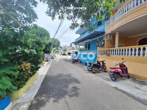 Rumah Terawat area Nagoya, Batam, Luas Tanah 150m2m², Luas Bangunan 90m2m² Rumah Terawat area Nagoya, Batam, Luas Tanah 150m2m², Luas Bangunan 90m2m²