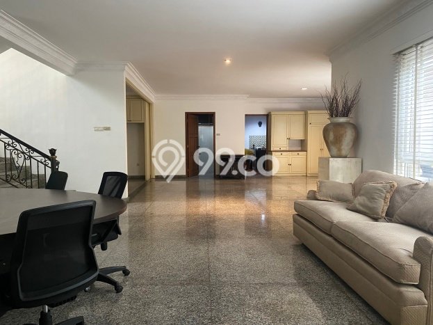 Best Deal Hunian Premium Ideal dan Luas di Menteng, Jakarta Pusat Best Deal Hunian Premium Ideal dan Luas di Menteng, Jakarta Pusat