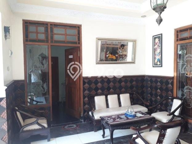 Jual Rumah Harga Miring Kraton Punya 8 Kamar & LT 851m2 Jual Rumah Harga Miring Kraton Punya 8 Kamar & LT 851m2