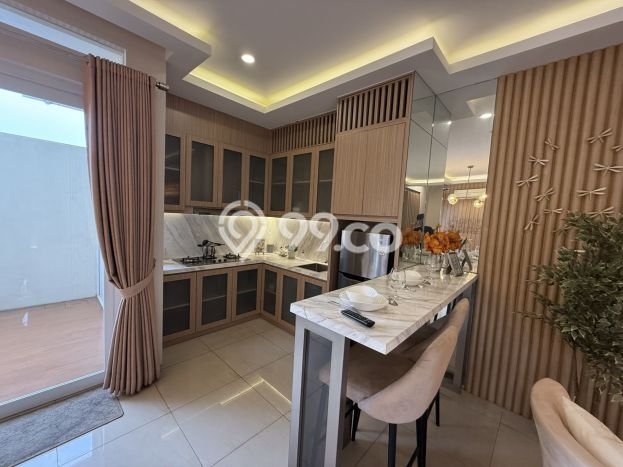Rumah Eksklusif Siap Huni LT 135m2 di Ciputat, Tangerang Selatan Rumah Eksklusif Siap Huni LT 135m2 di Ciputat, Tangerang Selatan