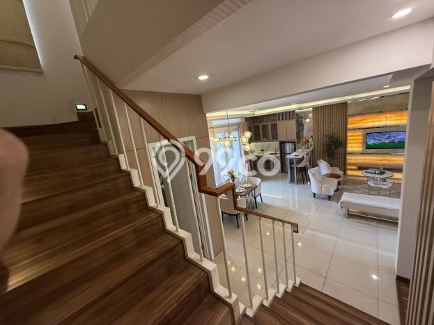 Rumah Eksklusif Siap Huni LT 135m2 di Ciputat, Tangerang Selatan Rumah Eksklusif Siap Huni LT 135m2 di Ciputat, Tangerang Selatan