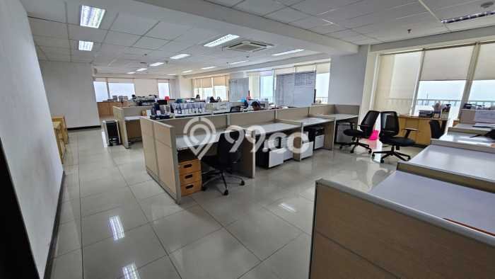 Kantor Bagus Dijual LB 1100m2 Lokasi Strategis Jakarta Barat Area Cocok untuk Bisnis Kantor Bagus Dijual LB 1100m2 Lokasi Strategis Jakarta Barat Area Cocok untuk Bisnis