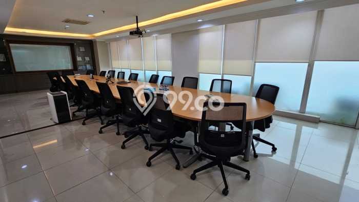 Kantor Bagus Dijual LB 1100m2 Lokasi Strategis Jakarta Barat Area Cocok untuk Bisnis Kantor Bagus Dijual LB 1100m2 Lokasi Strategis Jakarta Barat Area Cocok untuk Bisnis
