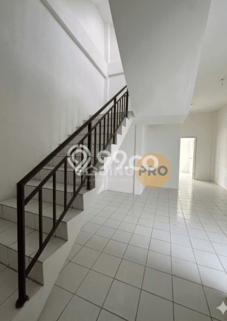 FOR RENT! Gudang di Pantai Indah Kapuk Cocok untuk Bisnis 600m2 FOR RENT! Gudang di Pantai Indah Kapuk Cocok untuk Bisnis 600m2