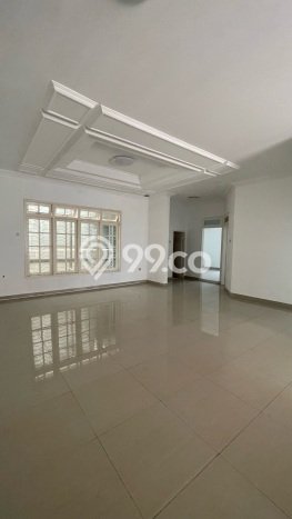 LOKASI STRATEGIS! Rumah di Pluit, Akses ke Stasiun, 4 KM, Luas 363m² LB 500m² LOKASI STRATEGIS! Rumah di Pluit, Akses ke Stasiun, 4 KM, Luas 363m² LB 500m²