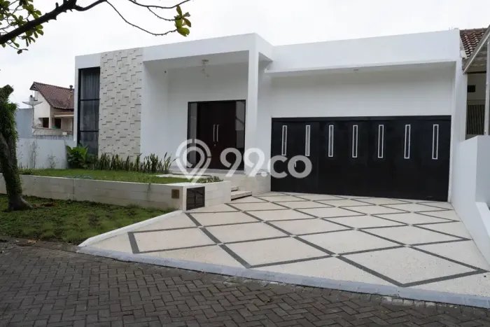 For Sale! Premium House LT 280m2 Desain Modern di Arjosari For Sale! Premium House LT 280m2 Desain Modern di Arjosari