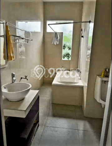 Rumah Elit Modern Tanpa Renovasi di Buah Batu Bandung Rumah Elit Modern Tanpa Renovasi di Buah Batu Bandung