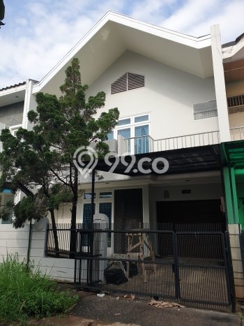 Dijual Rumah Luas Megah Dengan View Eksklusif di Intercon, Jakarta Barat Dijual Rumah Luas Megah Dengan View Eksklusif di Intercon, Jakarta Barat