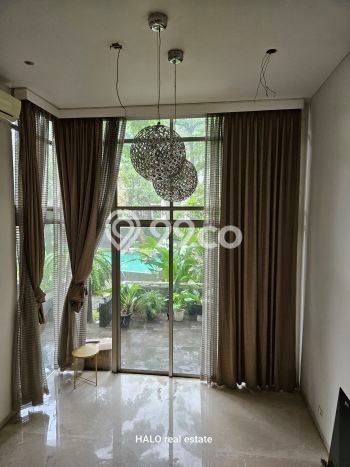 Hunian Mewah LB 360m2 Siap Huni Desain Elegan di Kedoya, Jakarta Barat Hunian Mewah LB 360m2 Siap Huni Desain Elegan di Kedoya, Jakarta Barat