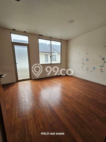 Hunian Mewah LB 360m2 Siap Huni Desain Elegan di Kedoya, Jakarta Barat Hunian Mewah LB 360m2 Siap Huni Desain Elegan di Kedoya, Jakarta Barat