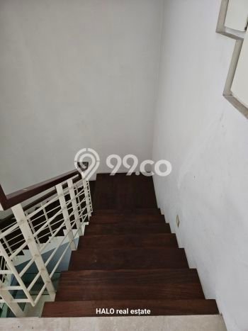 Hunian Mewah LB 360m2 Siap Huni Desain Elegan di Kedoya, Jakarta Barat Hunian Mewah LB 360m2 Siap Huni Desain Elegan di Kedoya, Jakarta Barat