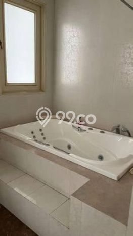 Dijual Rumah Luas Elegan Dengan View Cantik di Puri Indah, Jakarta Barat Dijual Rumah Luas Elegan Dengan View Cantik di Puri Indah, Jakarta Barat