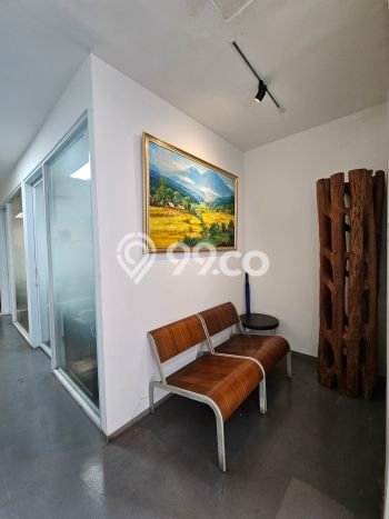 Unit Kantor Dijual di Tanah Abang Jakarta Pusat Luas Tanah 1566m2, Luas Bangunan 950m2 Unit Kantor Dijual di Tanah Abang Jakarta Pusat Luas Tanah 1566m2, Luas Bangunan 950m2