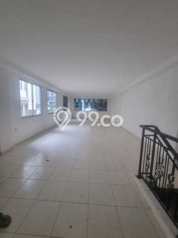 Ruko Disewa di Grogol Petamburan, Jakarta Barat, LT 81m2 / LB 300m2 Ruko Disewa di Grogol Petamburan, Jakarta Barat, LT 81m2 / LB 300m2