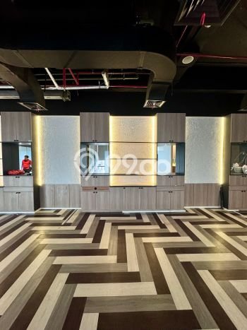 Kantor Kawasan Grogol Petamburan, Luas 175m², Akses Utama, Siap Operasional Kantor Kawasan Grogol Petamburan, Luas 175m², Akses Utama, Siap Operasional