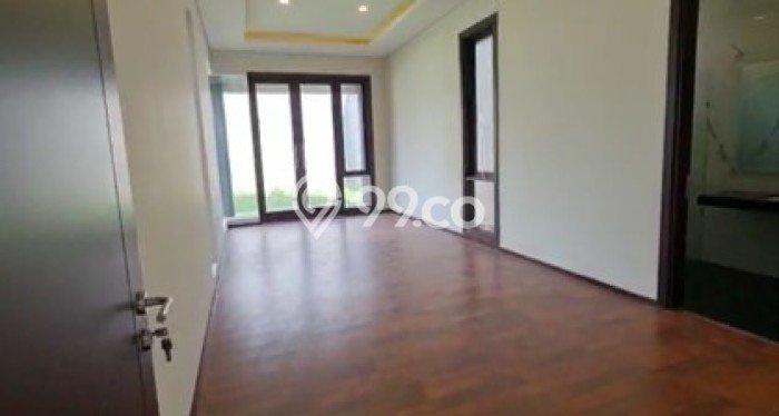 Rumah 5 KT 3 KM Semi Furnished di Lokasi Prestisius Setra Duta, Bandung Rumah 5 KT 3 KM Semi Furnished di Lokasi Prestisius Setra Duta, Bandung