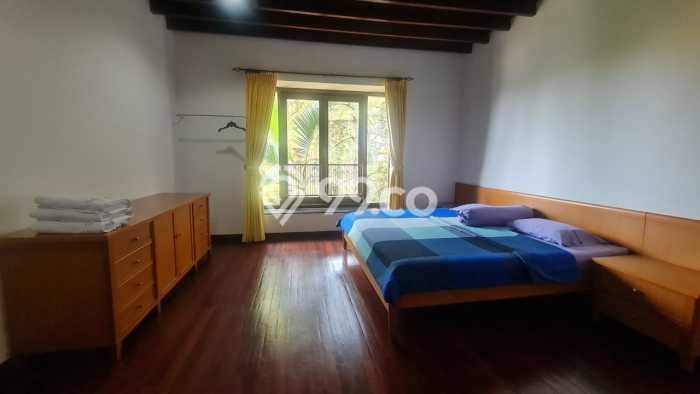 Rumah Elit Modern Siap Huni di Setiabudi Bandung Rumah Elit Modern Siap Huni di Setiabudi Bandung
