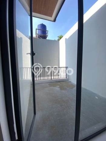 Kesempatan Memiliki Properti di Pusat Kota Setra Duta, Bandung - LT 129m² Kesempatan Memiliki Properti di Pusat Kota Setra Duta, Bandung - LT 129m²