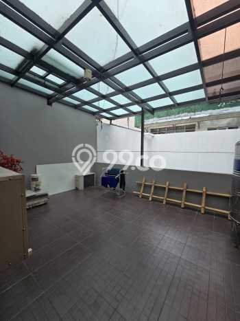 Rumah Luxury Modern Siap Huni di Cihampelas Bandung Rumah Luxury Modern Siap Huni di Cihampelas Bandung