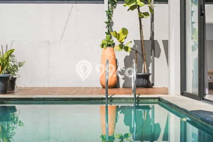 Rumah di Dago, Bandung, Luas 310m2m² LB 139m2m² - JUAL CEPAT! Rumah di Dago, Bandung, Luas 310m2m² LB 139m2m² - JUAL CEPAT!