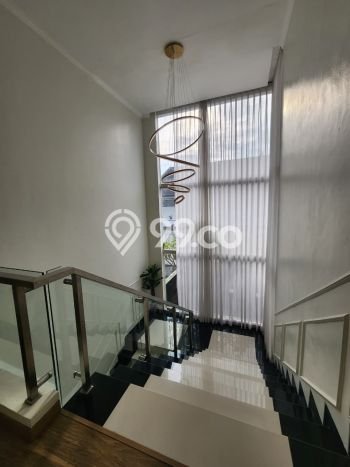 For Sale! Luxury House LT 286m2 Desain Modern di Setiabudi For Sale! Luxury House LT 286m2 Desain Modern di Setiabudi