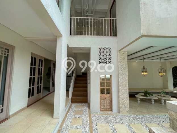 Peluang Langka! Vila Kawasan Coblong, Ukuran 433m2m², Lokasi Strategis dekat dengan beragam fasilitas Peluang Langka! Vila Kawasan Coblong, Ukuran 433m2m², Lokasi Strategis dekat dengan beragam fasilitas