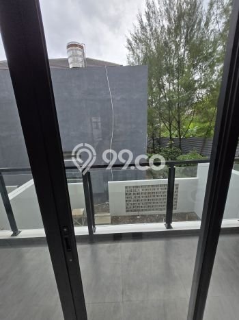 For Sale! Luxury House LT 186m2 Desain Modern di Pondok Hijau For Sale! Luxury House LT 186m2 Desain Modern di Pondok Hijau