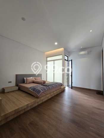 Rumah Luxury Modern Tanpa Renovasi di Setra Duta Bandung Rumah Luxury Modern Tanpa Renovasi di Setra Duta Bandung