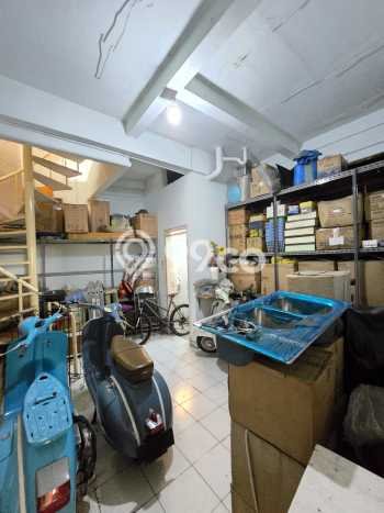 Rumah Elit Modern Siap Huni di Riau Bandung Rumah Elit Modern Siap Huni di Riau Bandung