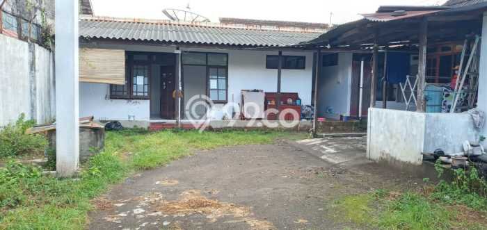 For Sale! Premium House LT 450m2 Desain Elegan di Caturtunggal For Sale! Premium House LT 450m2 Desain Elegan di Caturtunggal