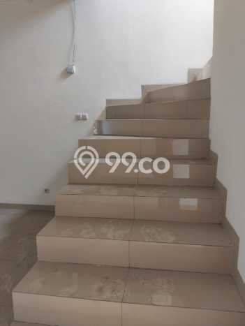 Area Ramai! Ruko Dijual di Margaasih untuk Bisnis Luas Bangunan 120m2 Area Ramai! Ruko Dijual di Margaasih untuk Bisnis Luas Bangunan 120m2