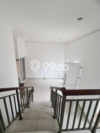 NEW LISTING! Rumah Strategis di Gading Serpong Samara Village, LT 80m² Bangunan 130m² NEW LISTING! Rumah Strategis di Gading Serpong Samara Village, LT 80m² Bangunan 130m²