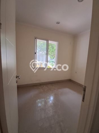 Rumah Asri area Gading Serpong, 2 KM, LT 77m² Bangunan 72m² Rumah Asri area Gading Serpong, 2 KM, LT 77m² Bangunan 72m²