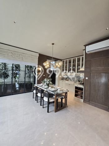 Jual Rumah Mewah Megah Dengan View Cantik di Gading Serpong, Tangerang Jual Rumah Mewah Megah Dengan View Cantik di Gading Serpong, Tangerang