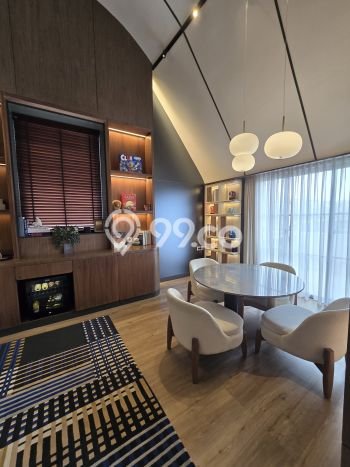 Jual Rumah Mewah Megah Dengan View Cantik di Gading Serpong, Tangerang Jual Rumah Mewah Megah Dengan View Cantik di Gading Serpong, Tangerang