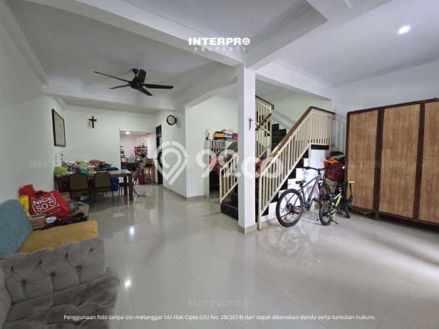 Ready to Use! Premium House LT 108m2 Desain Elegan di Joglo Ready to Use! Premium House LT 108m2 Desain Elegan di Joglo