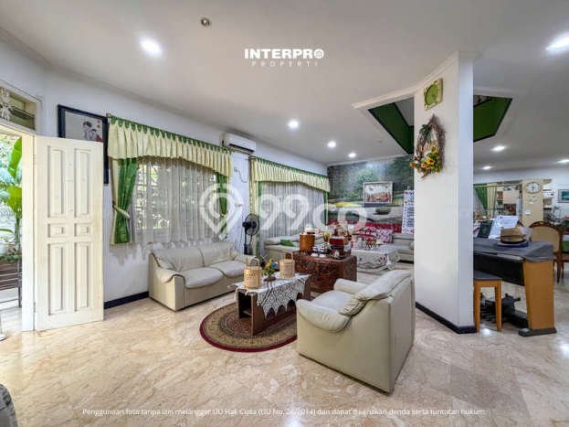 Rumah Luxury Modern Siap Huni di Puri Indah Jakarta Barat Rumah Luxury Modern Siap Huni di Puri Indah Jakarta Barat