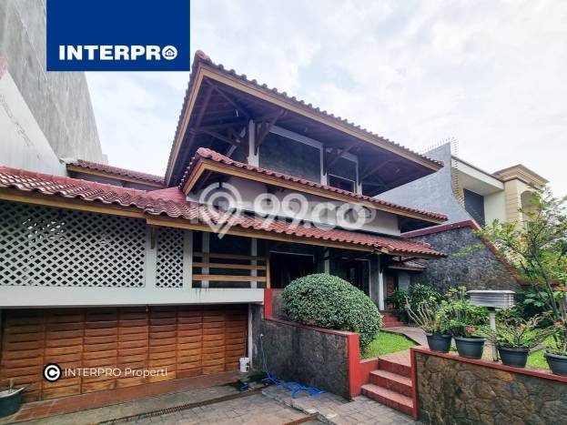 Rumah Luxury Modern Siap Huni di Intercon Jakarta Barat Rumah Luxury Modern Siap Huni di Intercon Jakarta Barat