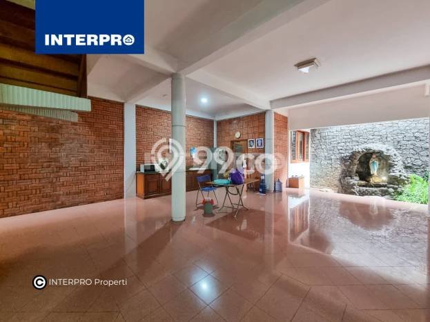 Rumah Luxury Modern Siap Huni di Intercon Jakarta Barat Rumah Luxury Modern Siap Huni di Intercon Jakarta Barat