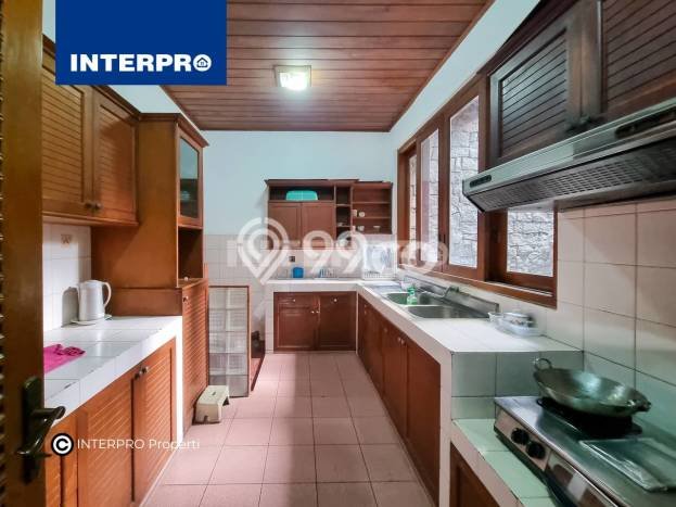 Rumah Luxury Modern Siap Huni di Intercon Jakarta Barat Rumah Luxury Modern Siap Huni di Intercon Jakarta Barat