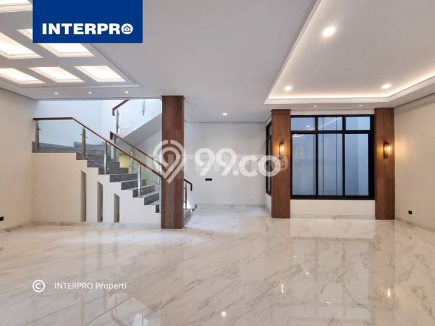 Jual Rumah Mewah Elegan Dengan View Eksklusif di Permata Buana, Jakarta Barat Jual Rumah Mewah Elegan Dengan View Eksklusif di Permata Buana, Jakarta Barat