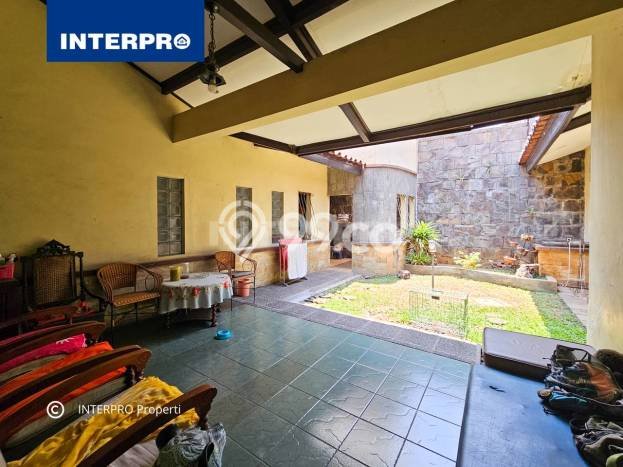 Rumah Elit LB 280m2 Siap Huni Desain Elegan di Kedoya Baru, Jakarta Barat Rumah Elit LB 280m2 Siap Huni Desain Elegan di Kedoya Baru, Jakarta Barat