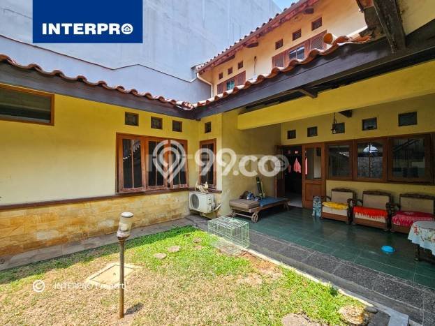Rumah Elit LB 280m2 Siap Huni Desain Elegan di Kedoya Baru, Jakarta Barat Rumah Elit LB 280m2 Siap Huni Desain Elegan di Kedoya Baru, Jakarta Barat