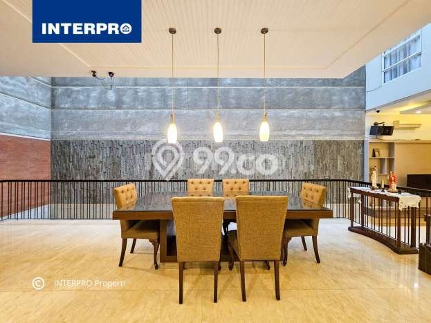 Rumah Mewah LB 750m2 Siap Pakai Desain Elegan di Puri Indah, Jakarta Barat Rumah Mewah LB 750m2 Siap Pakai Desain Elegan di Puri Indah, Jakarta Barat