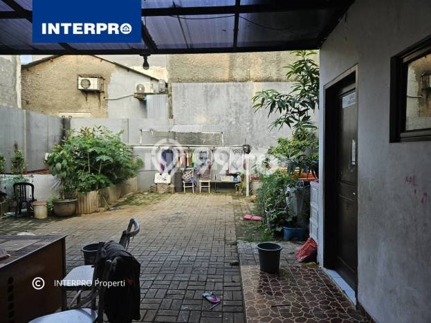 HARGA MENARIK! Tanah di Kebon Jeruk, Luas 361m², Area Nyaman, Bebas Banjir HARGA MENARIK! Tanah di Kebon Jeruk, Luas 361m², Area Nyaman, Bebas Banjir