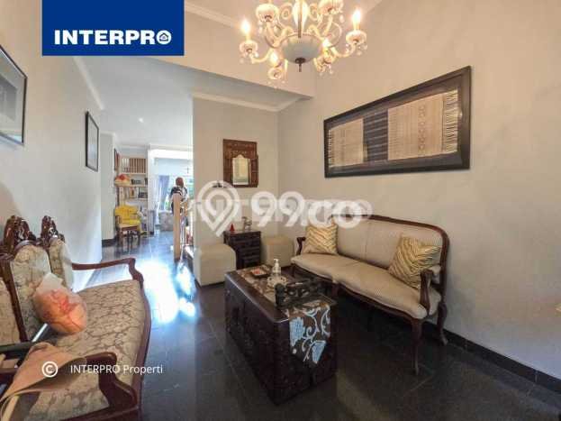 Rumah Elit LB 300m2 Siap Pakai Desain Elegan di Puri Indah, Jakarta Barat Rumah Elit LB 300m2 Siap Pakai Desain Elegan di Puri Indah, Jakarta Barat
